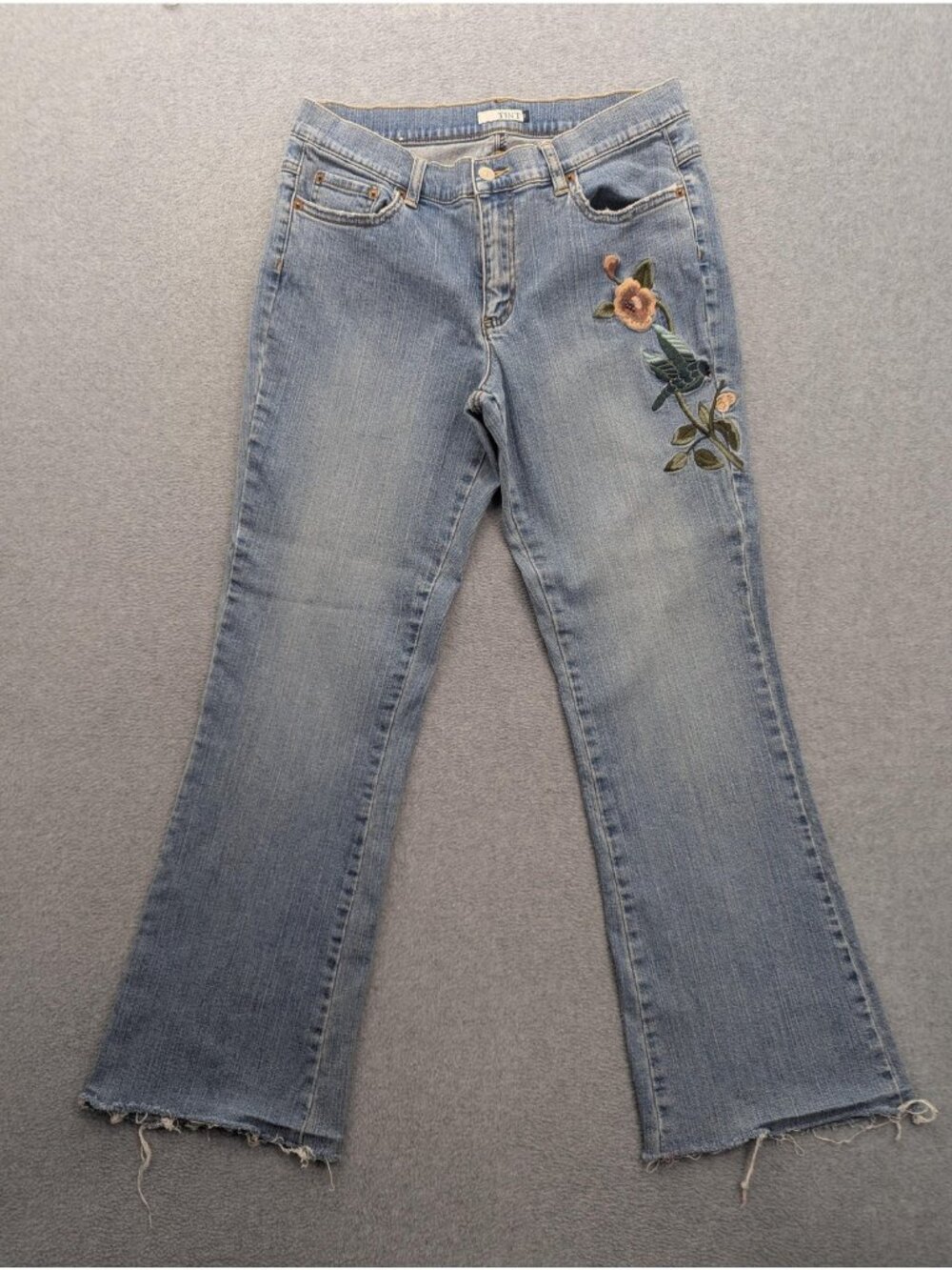 Tint Bootcut Jeans Womens 10 Blue Med Wash Mid Rise Embroidered Floral Stretch
